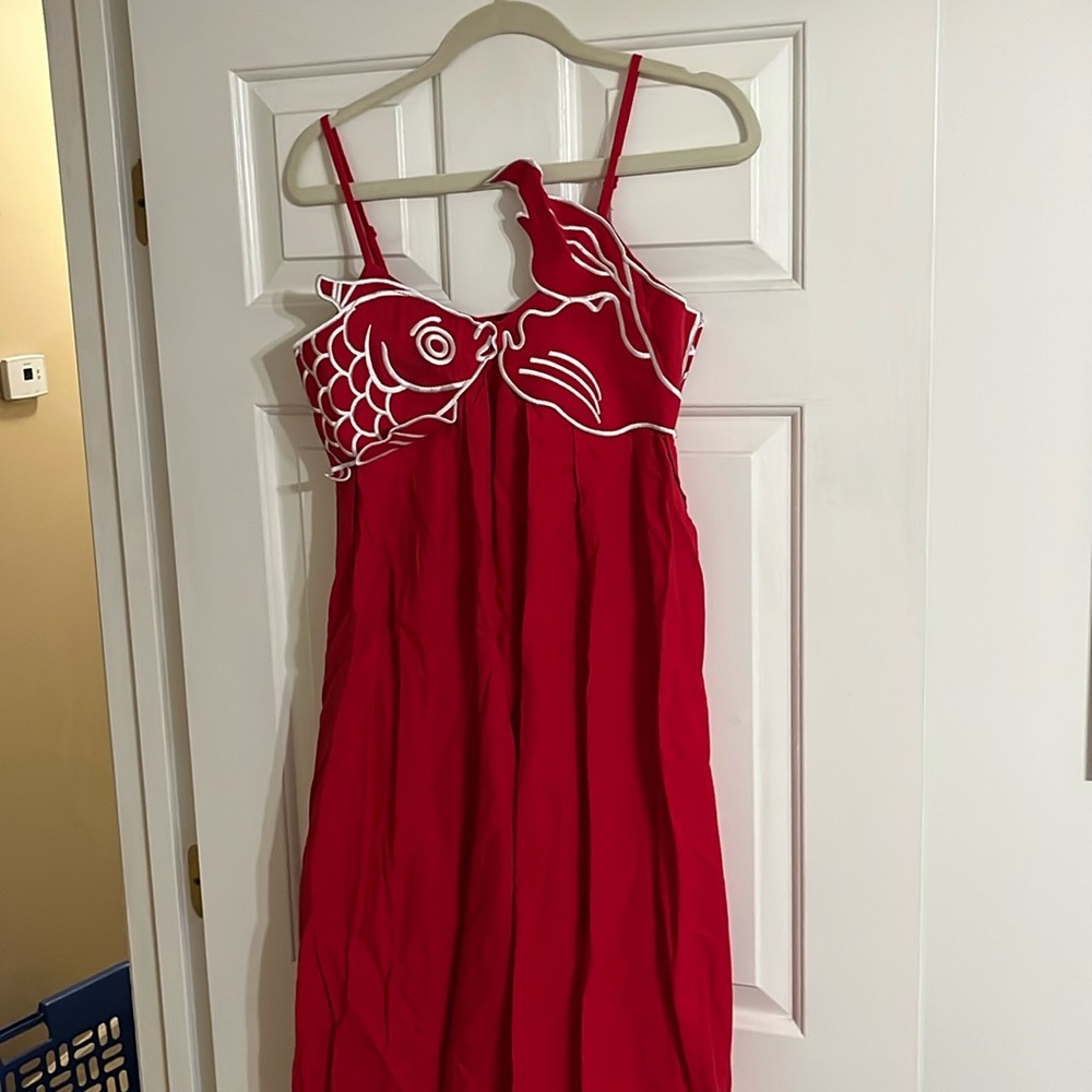 Red and white fish dress in the M